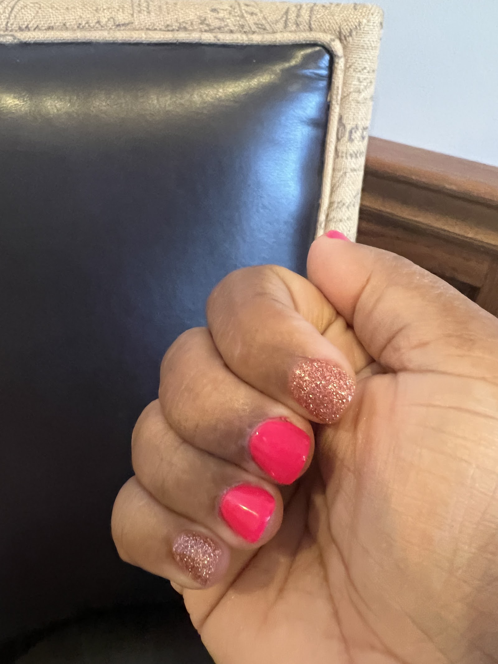 Ron Carlos Salon nail photo 3